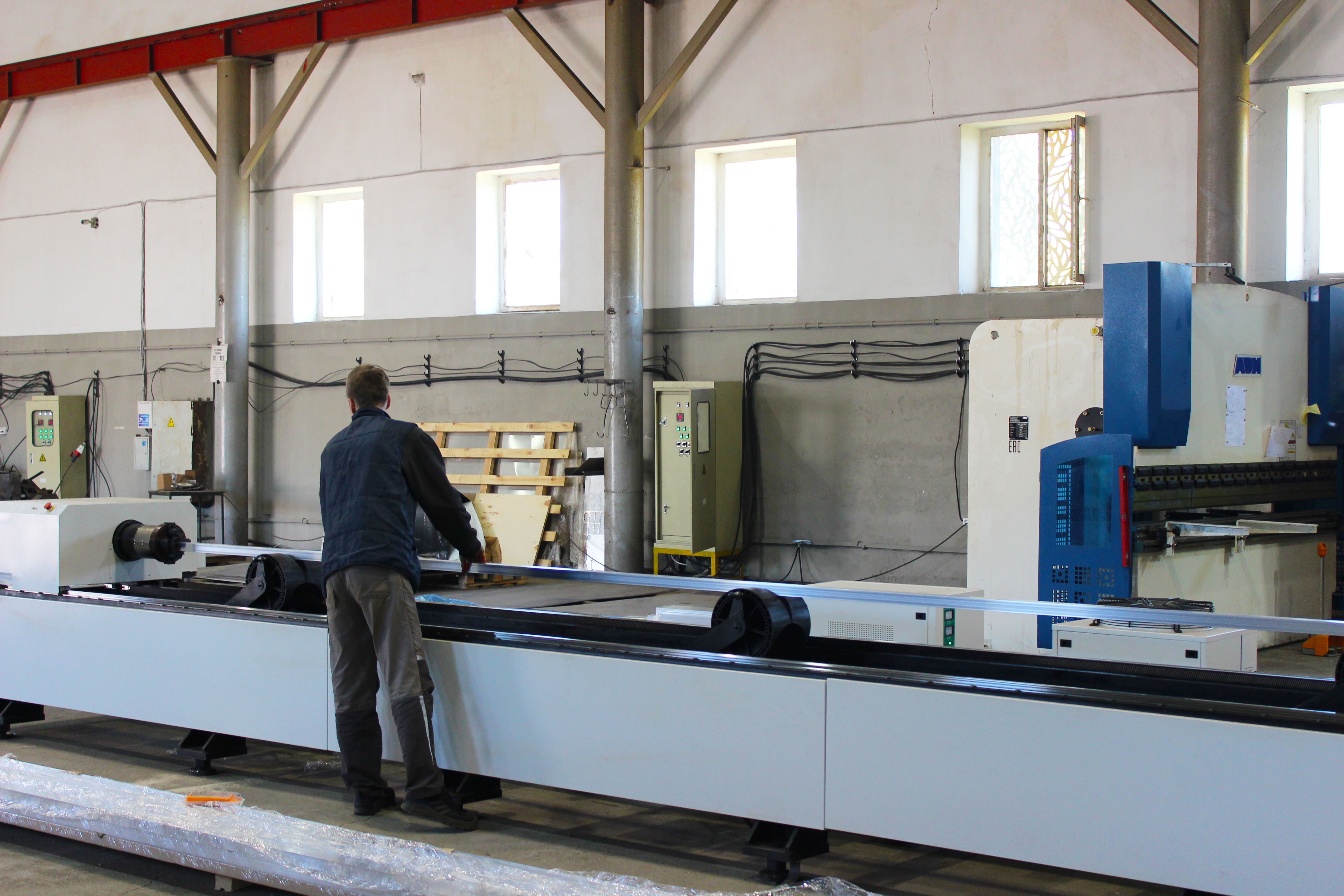 Лазерная резка труб, уголка, двутавка в Екатеринбурге