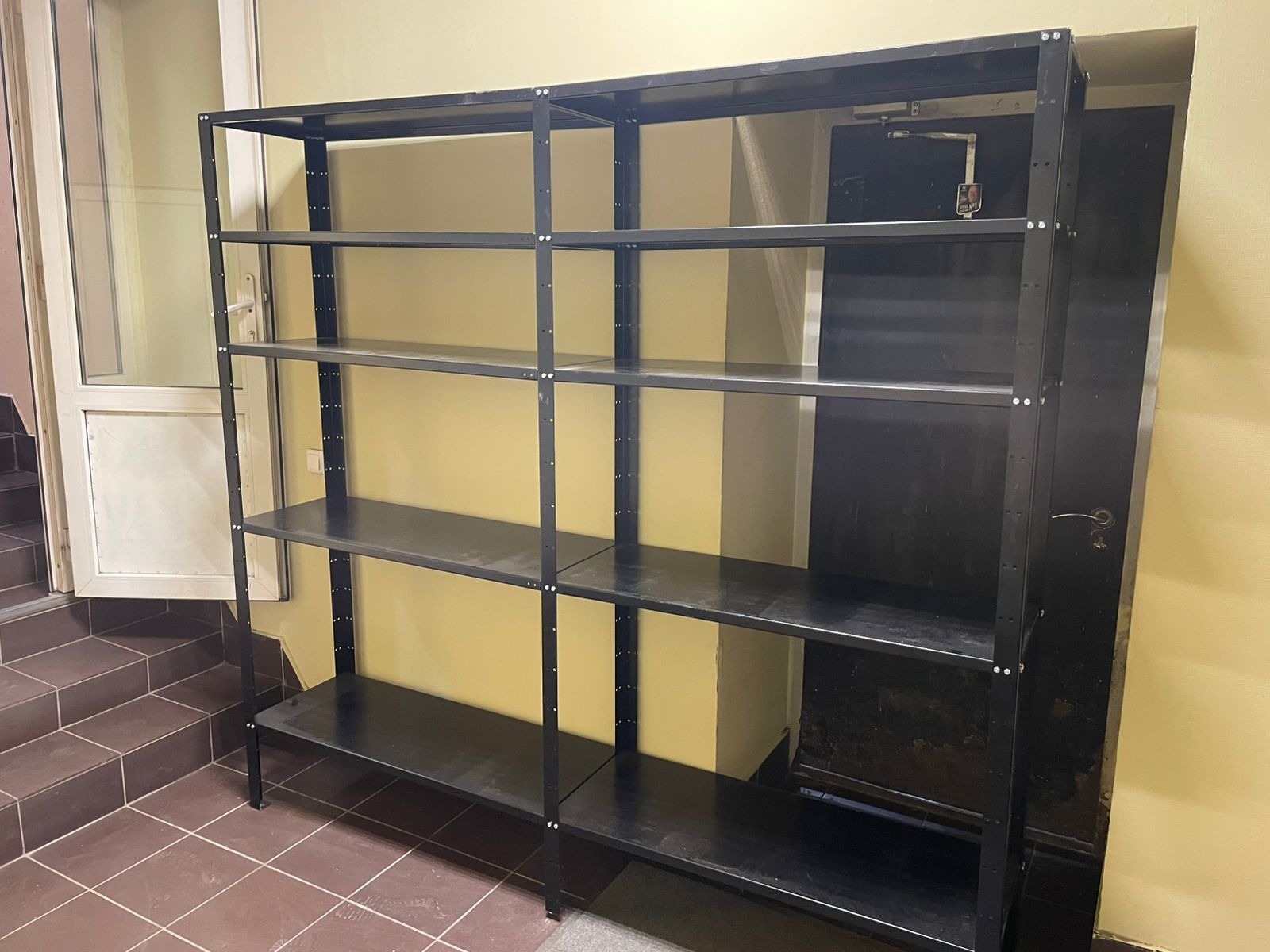 Заказать металлический стеллаж